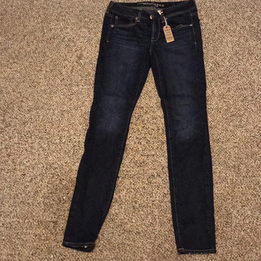 American Eagle Outfitter Skinny Jeans